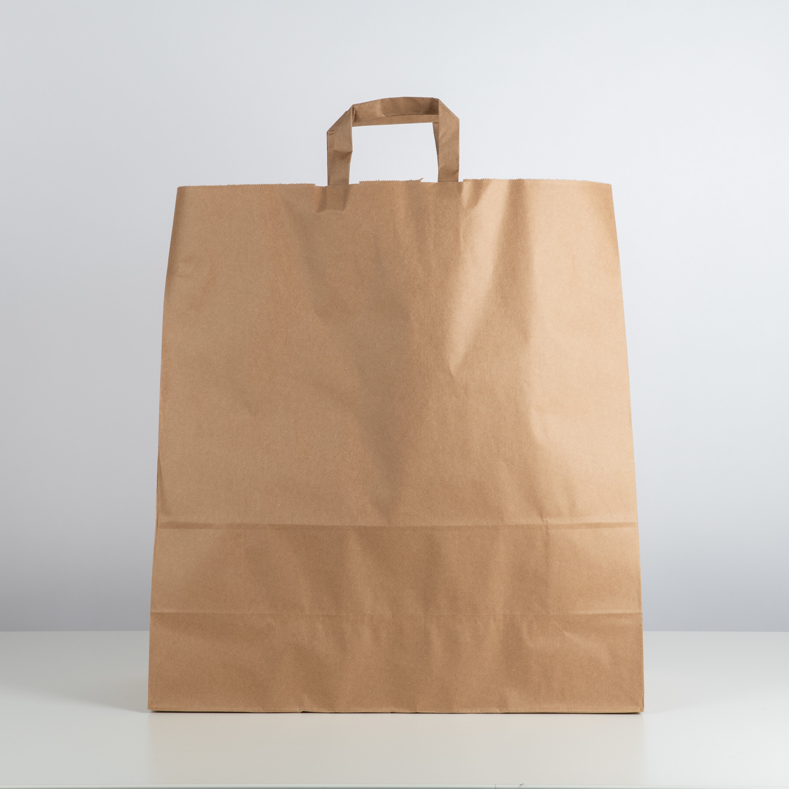 Papperspåsar m. platta handtag - Naturfärgad - Bild 1